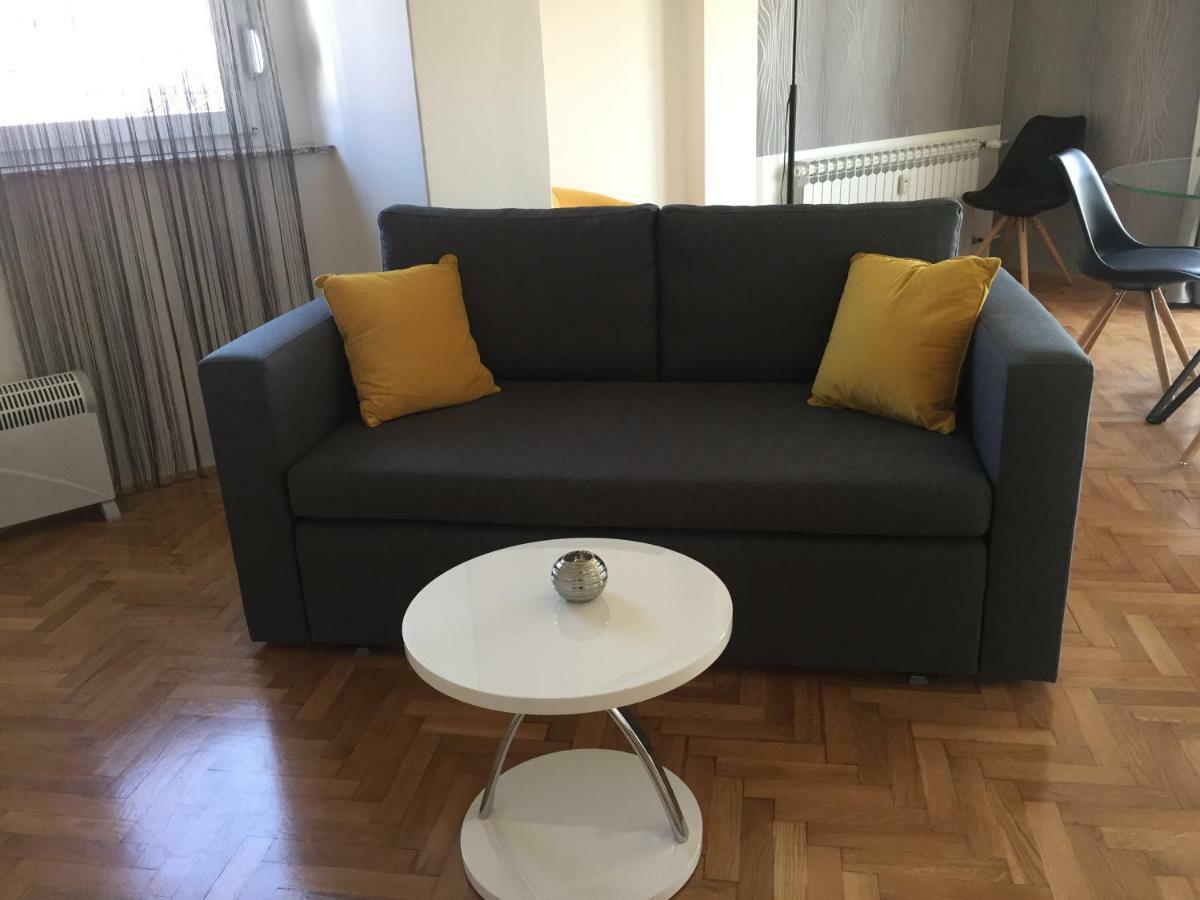Apartman Studio Sonas 3 With Free Private Parking Karlovac Eksteriør bilde
